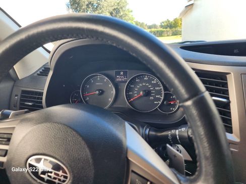 Used 2013 Subaru Outback 2.5i Premium image 11