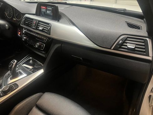 Used 2018 BMW 330i Sedan image 22