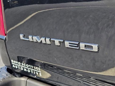 Used 2022 RAM 1500 Limited AWD/4WD image 11