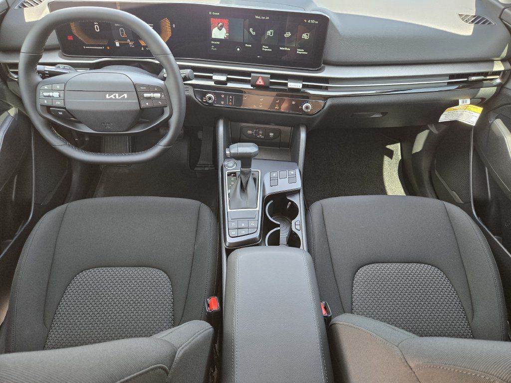 New 2026 Kia Sportage LX w/ LX Convenience Package FWD image 21