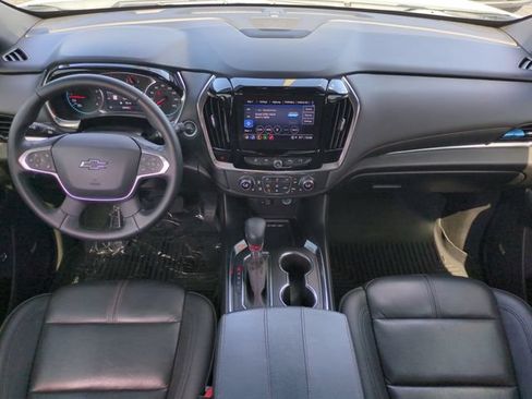 Certified 2023 Chevrolet Traverse RS w/ LPO, Cargo Package FWD image 18