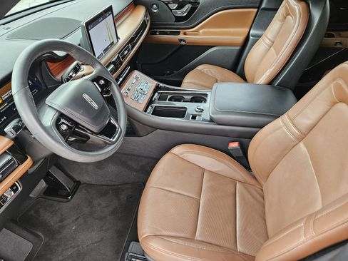 Used 2024 Lincoln Aviator Reserve w/ Equipment Group 201A RWD image 15