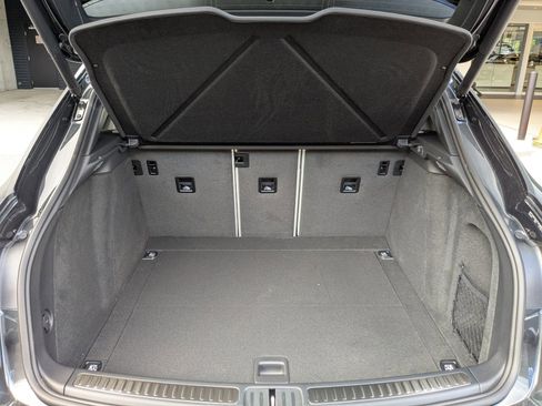 New 2026 Porsche Macan S image 24