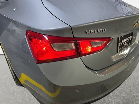 Used 2024 Chevrolet Malibu LT FWD image 31