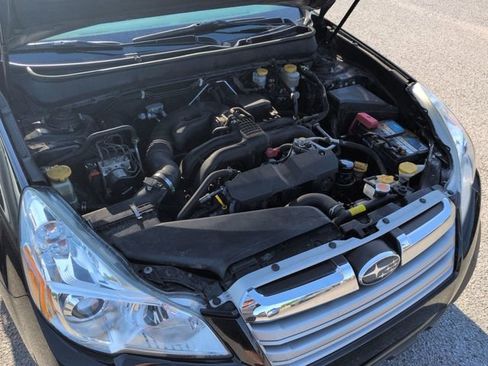 Used 2014 Subaru Outback 2.5i Premium AWD/4WD image 34