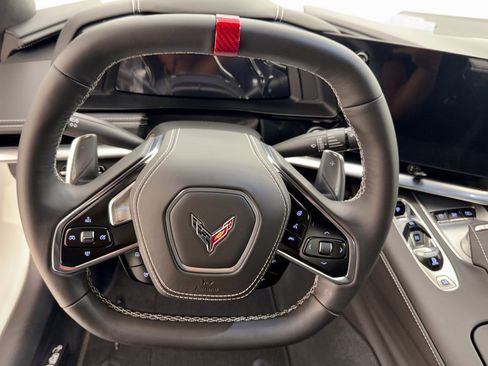 Used 2021 Chevrolet Corvette Stingray Premium Cpe w/ Z51 Performance Package RWD image 10