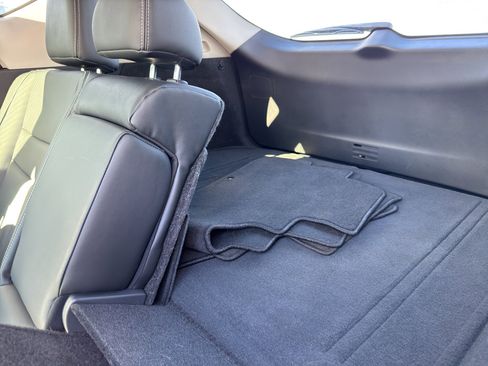 Certified 2023 Nissan Murano SV w/ SV Midnight Edition Package image 33