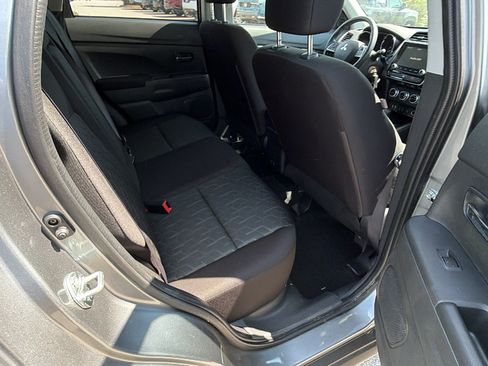 Used 2025 Mitsubishi Outlander Sport AWD image 21