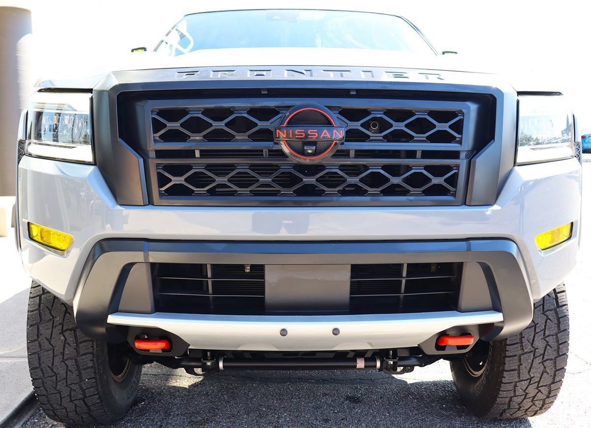 Used 2022 Nissan Frontier Pro-X RWD image 19