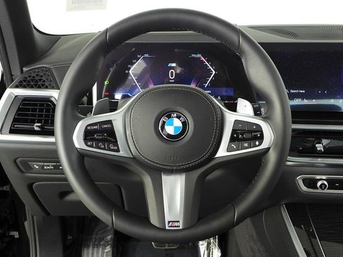 Used 2026 BMW X5 xDrive40i w/ M Sport Package AWD/4WD image 27