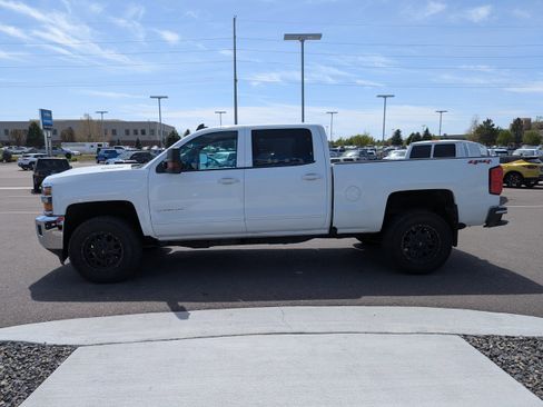 Used 2018 Chevrolet Silverado 2500 LT w/ LT Fleet Convenience Package AWD/4WD image 9