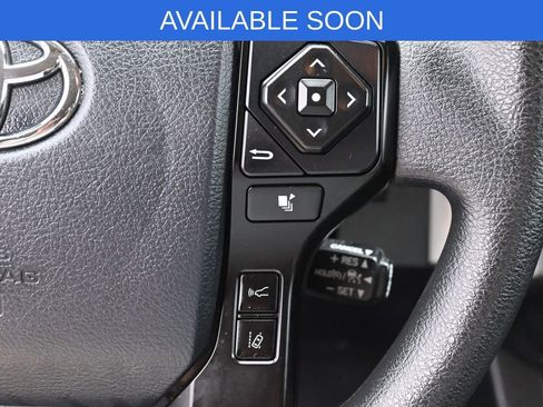 Used 2019 Toyota Tacoma SR image 17