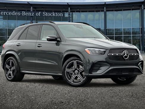 New 2026 Mercedes-Benz GLE 450 4MATIC image 2