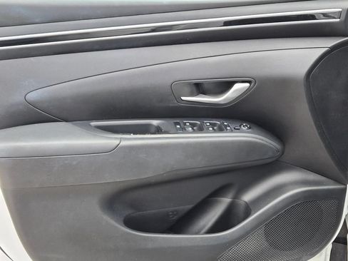 Used 2022 Hyundai Tucson SEL FWD image 13