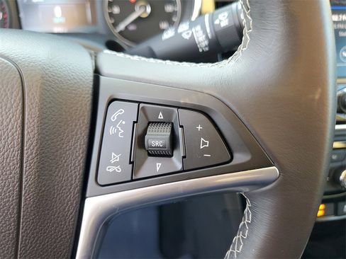 Used 2022 Buick Encore Preferred w/ Safety Package image 24