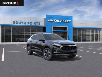 New 2026 Chevrolet Trax LT w/ Sunroof Package