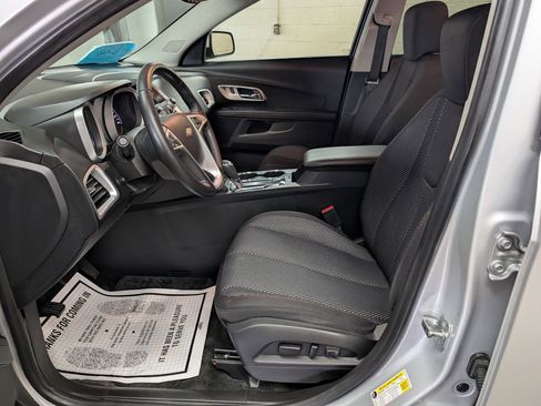Used 2016 Chevrolet Equinox LT w/ Convenience Package AWD/4WD image 11