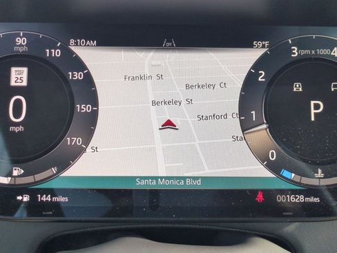 Used 2024 Land Rover Range Rover SE image 18