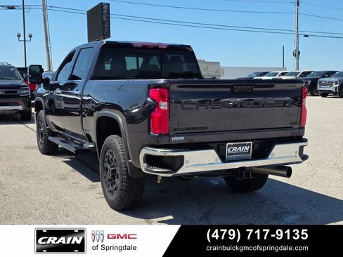 Used 2024 Chevrolet Silverado 2500 LTZ w/ LTZ Plus Package AWD/4WD image 5