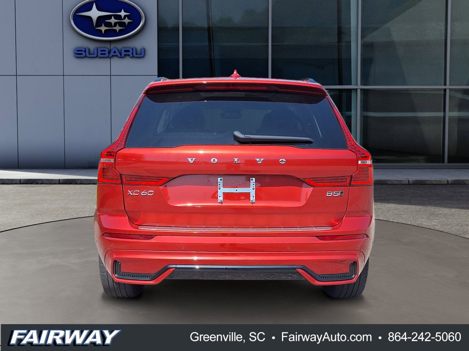 Used 2024 Volvo XC60 B5 Plus w/ Protection Package Premier AWD/4WD image 6
