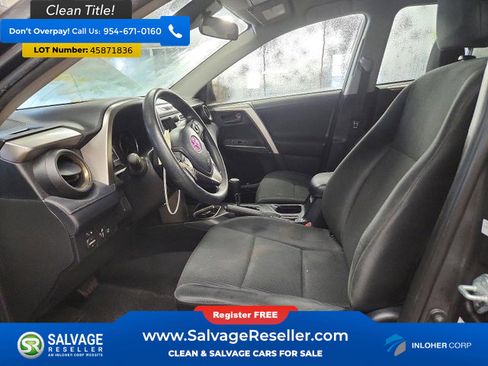 Used 2017 Toyota RAV4 LE image 9