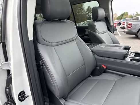 New 2026 Ford Expedition Max Active image 25