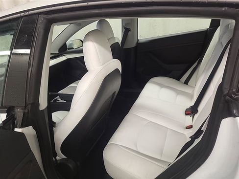 Used 2022 Tesla Model 3 Long Range image 6