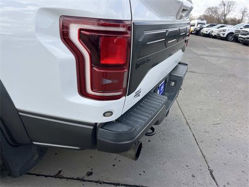 Used 2018 Ford F150 Raptor w/ Equipment Group 802A Luxury image 10