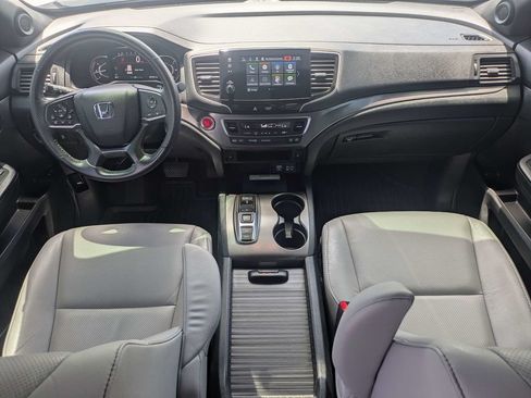 Used 2023 Honda Passport EX-L image 16