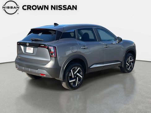 New 2026 Nissan Kicks SV image 5