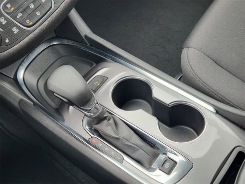 Used 2024 Chevrolet Malibu LT image 20