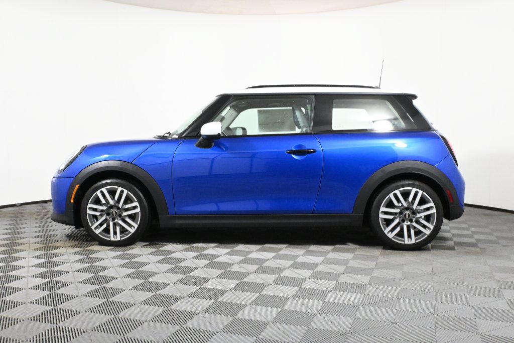Certified 2025 MINI Cooper 2-Door Hardtop FWD image 2