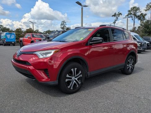 Used 2016 Toyota RAV4 LE FWD image 7