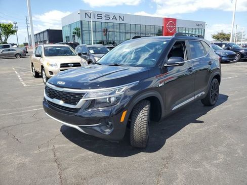 Used 2023 Kia Seltos Nightfall Edition AWD/4WD image 2