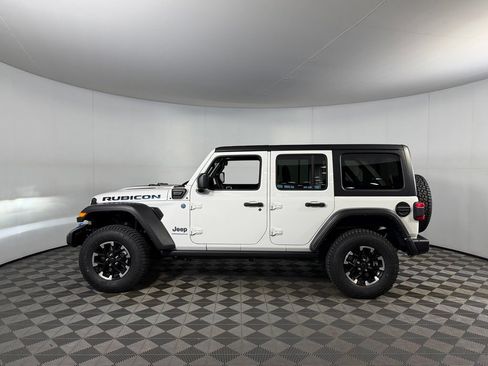 Used 2024 Jeep Wrangler Unlimited Rubicon 4xe w/ Technology Group AWD/4WD image 10