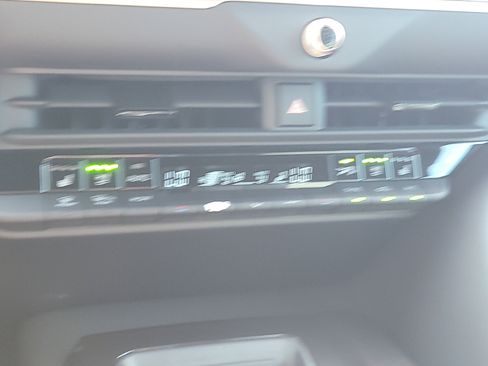 Used 2026 Toyota Crown AWD/4WD image 25