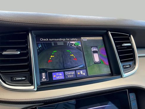 Used 2019 INFINITI QX50 Essential w/ Sensory Package FWD image 28