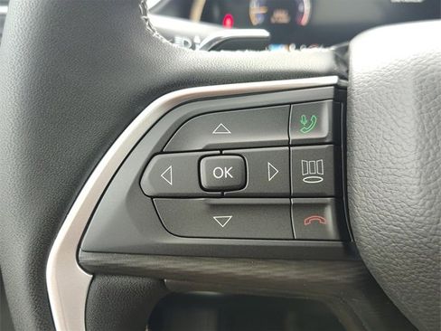 New 2025 Jeep Grand Cherokee Altitude w/ Trailer Tow Package image 18