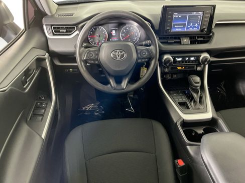 Used 2019 Toyota RAV4 LE w/ All Weather Liner Package AWD/4WD image 20