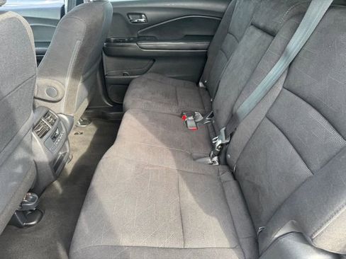 Used 2019 Honda Pilot EX image 27