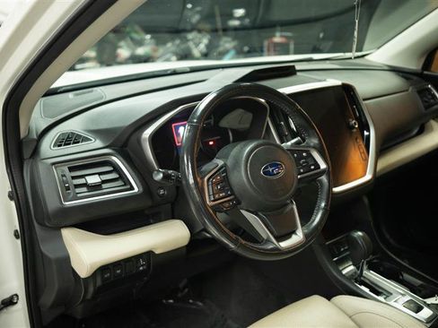 Used 2023 Subaru Ascent Limited AWD/4WD image 10