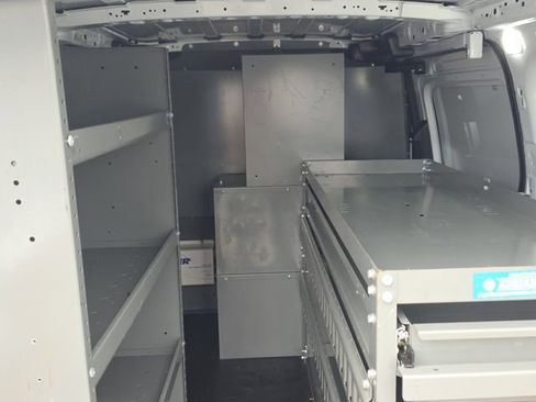 Used 2020 Ford Transit Connect XL image 7