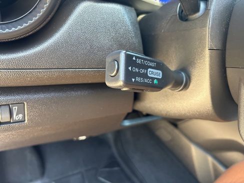 Used 2024 Chevrolet Colorado Trail Boss AWD/4WD image 26