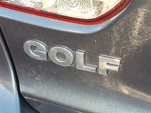 Used 2014 Volkswagen Golf 2.5L image 12