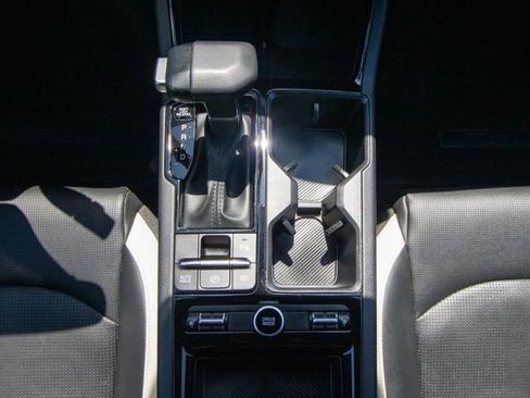 Used 2025 Kia K5 GT-Line image 22