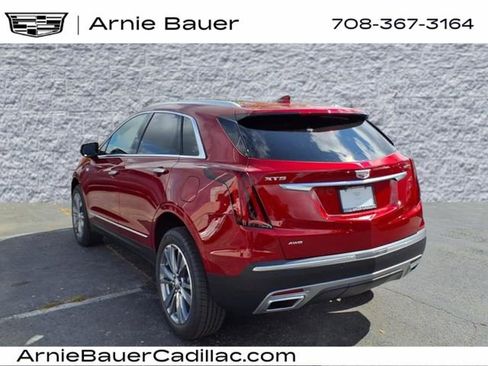 New 2025 Cadillac XT5 Premium Luxury image 9