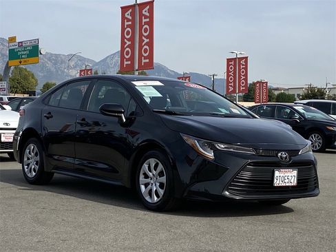 Certified 2025 Toyota Corolla LE image 10