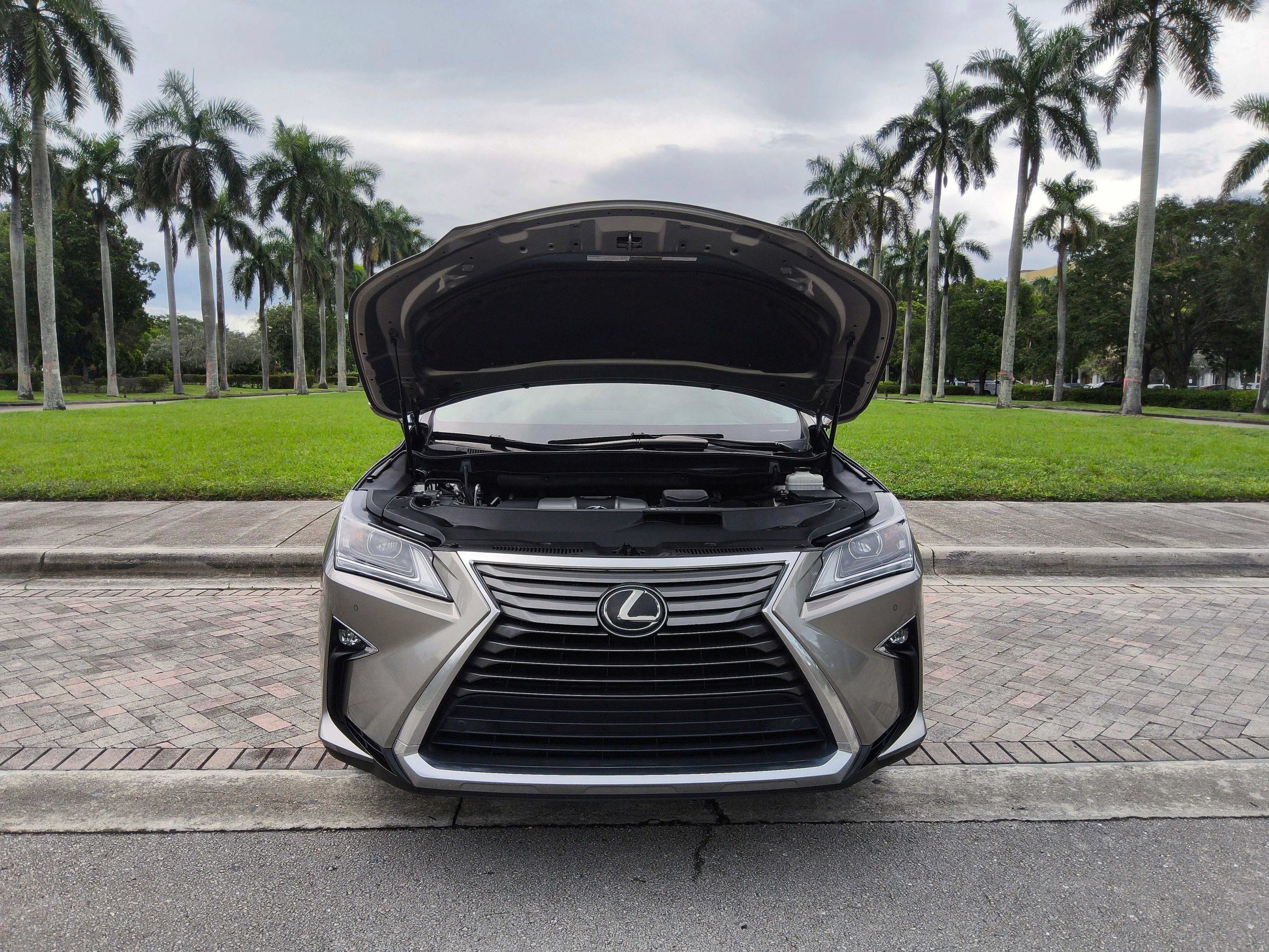 Used 2019 Lexus RX 350 AWD w/ Navigation Package image 44