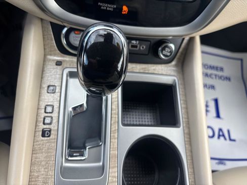 Used 2024 Nissan Murano SV w/ Cargo Package FWD image 21