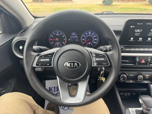 Used 2021 Kia Forte LXS image 18